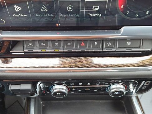 Used 2025 GMC Sierra 1500 Elevation w/ Preferred Package image 40