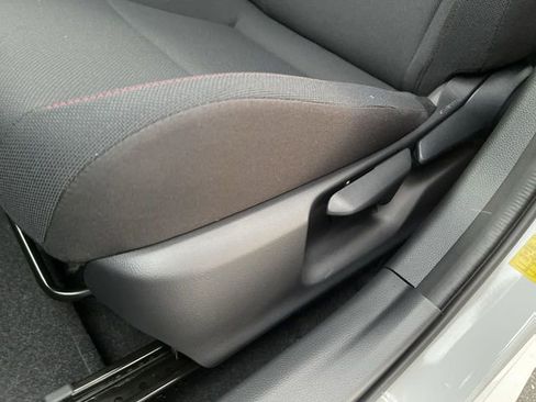 New 2026 Toyota Prius Plug-In Hybrid image 4