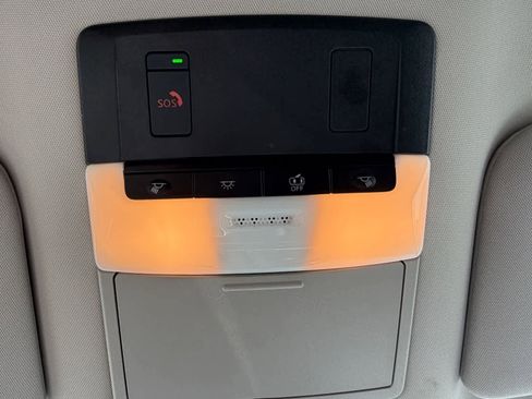 Certified 2025 Nissan Pathfinder SV image 14