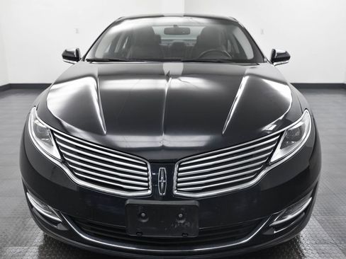 Used 2014 Lincoln MKZ AWD image 2