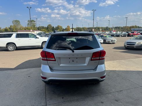 Used 2012 Dodge Journey SXT image 6