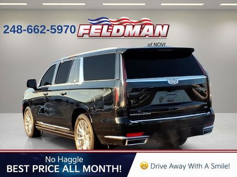 Used 2024 Cadillac Escalade ESV Premium Luxury w/ Performance Package image 3