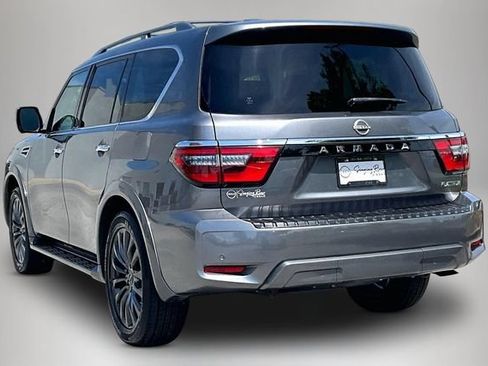 Used 2023 Nissan Armada Platinum w/ Captain's Chairs Package RWD image 4