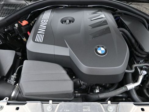New 2026 BMW 330i Sedan w/ Premium Package RWD image 18