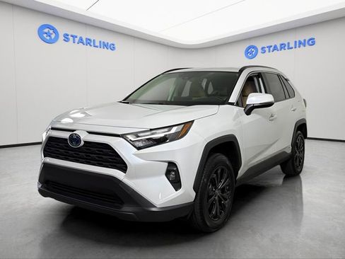 Used 2023 Toyota RAV4 XLE Premium AWD/4WD image 16
