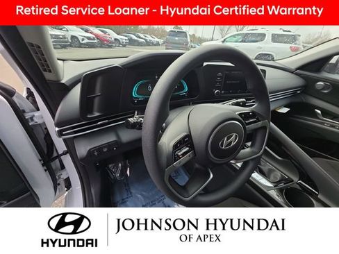 Certified 2025 Hyundai Elantra Blue image 24