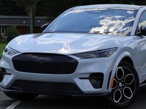 Certified 2023 Ford Mustang Mach-E GT image 2