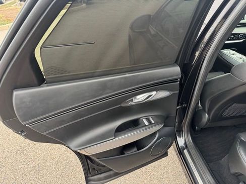 Used 2022 Genesis GV70 2.5T w/ Sport Prestige Package image 36