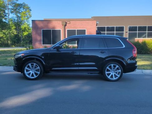 Used 2019 Volvo XC90 T6 Inscription w/ Advanced Package AWD/4WD image 10