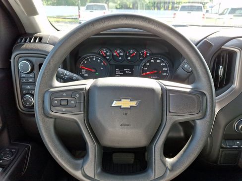 Used 2025 Chevrolet Silverado 1500 Custom AWD/4WD image 18