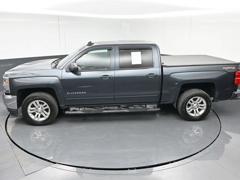 Used 2017 Chevrolet Silverado 1500 LT w/ All Star Edition image 28
