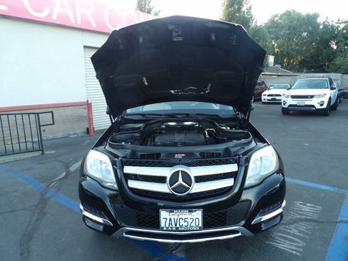 Used 2013 Mercedes-Benz GLK 350 4MATIC image 10