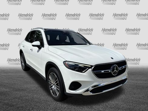 Used 2023 Mercedes-Benz GLC 300 4MATIC w/ Pinnacle Trim Package image 2