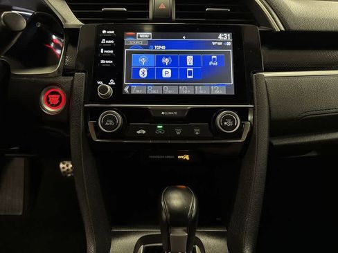 Used 2019 Honda Civic Sport image 21