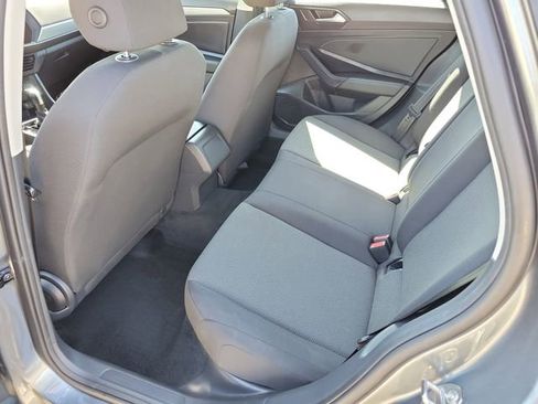 Used 2021 Volkswagen Jetta S image 23