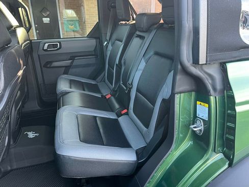 Used 2024 Ford Bronco Black Diamond image 30