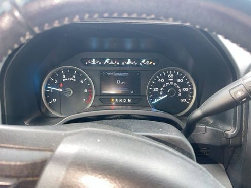Used 2018 Ford F150 XLT w/ Equipment Group 302A Luxury AWD/4WD image 10