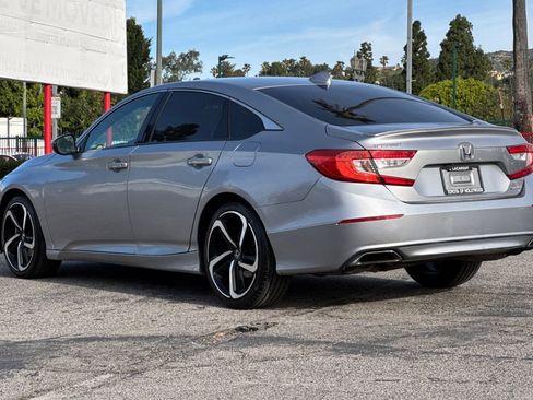 Used 2020 Honda Accord Sport image 6