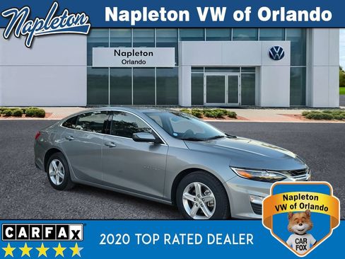 Used 2024 Chevrolet Malibu LT image 3