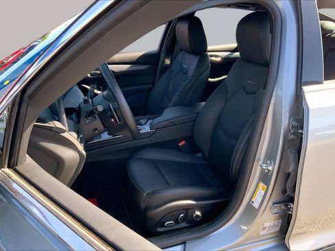 Used 2025 Cadillac CT5 Premium Luxury w/ Sun And Sound Package AWD/4WD image 8