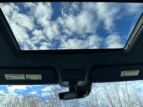 Used 2025 Honda Passport TrailSport image 23