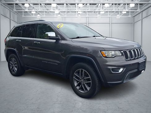 Used 2018 Jeep Grand Cherokee Limited AWD/4WD image 7