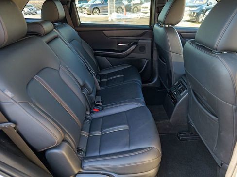 Used 2024 MAZDA CX-90 3.3 Turbo w/ Select Package image 30