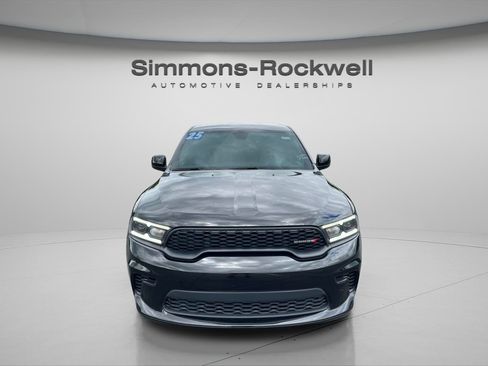 Used 2025 Dodge Durango GT w/ Trailer Tow Group IV AWD/4WD image 8