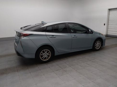 Used 2017 Toyota Prius Three FWD image 10