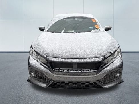 Used 2018 Honda Civic Sport image 6