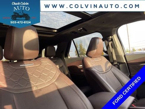 Certified 2025 Ford Explorer Platinum w/ LUX Leather Package image 16