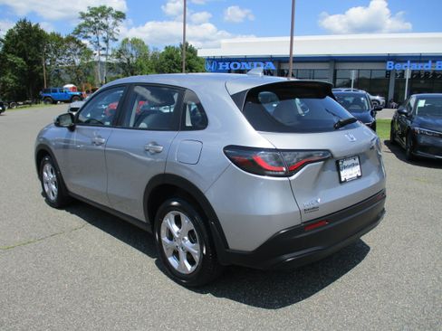 Certified 2023 Honda HR-V LX image 7