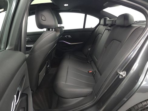 Used 2020 BMW 330i xDrive Sedan w/ Premium Package AWD/4WD image 5