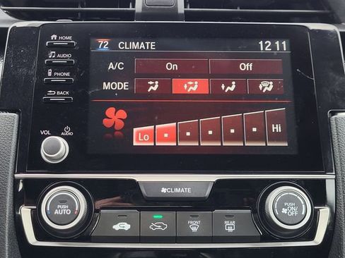 Used 2019 Honda Civic Sport image 9