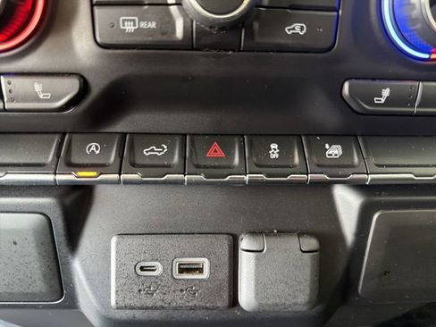 Used 2021 Chevrolet Silverado 1500 RST image 28