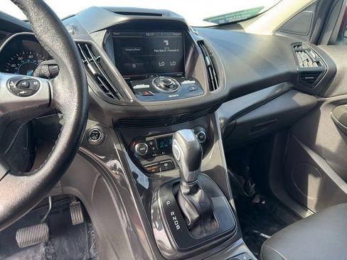 Used 2015 Ford Escape Titanium w/ Equipment Group 301A AWD/4WD image 15