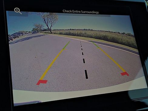 New 2025 Jeep Grand Cherokee 4WD image 13