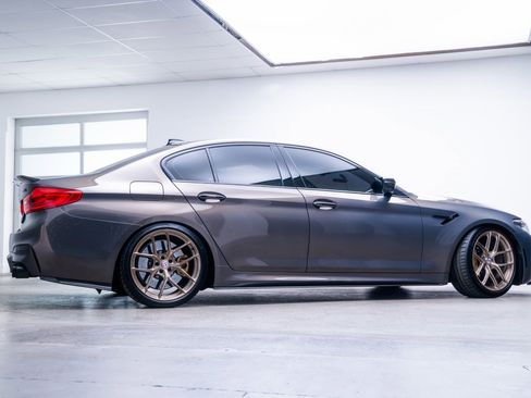 Used 2018 BMW M5 w/ Executive Package AWD/4WD image 4