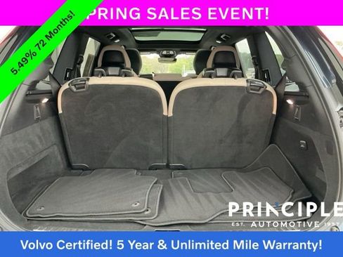 Certified 2025 Volvo XC90 B5 Plus AWD/4WD image 15