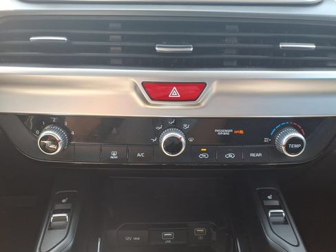 Used 2021 Kia Telluride S AWD/4WD image 19
