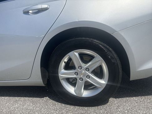 Certified 2021 Chevrolet Malibu LS image 31