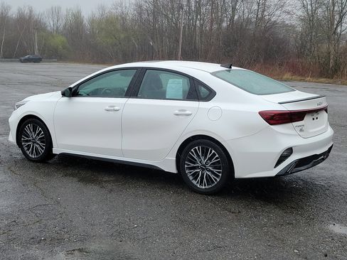 Used 2024 Kia Forte GT-Line w/ GT-Line Premium Package FWD image 7
