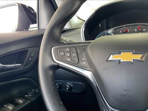 Used 2024 Chevrolet Equinox LT FWD image 8