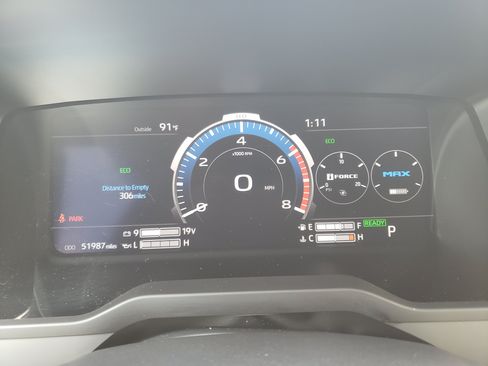 Used 2024 Toyota Tundra Platinum AWD/4WD image 20