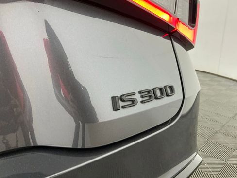 Used 2024 Lexus IS 300 F Sport RWD image 29