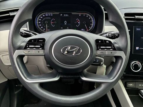 Used 2023 Hyundai Tucson SE image 26