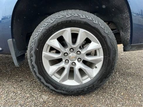 Used 2022 Chevrolet Silverado 1500 Custom image 10