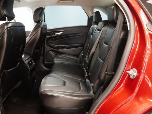 Used 2016 Ford Edge Titanium w/ Technology Package image 25