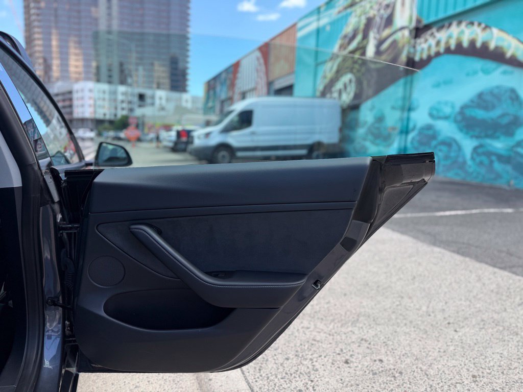 Used 2023 Tesla Model 3 RWD image 11