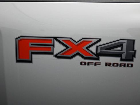 New 2026 Ford F250 Lariat w/ Lariat Ultimate Package image 16